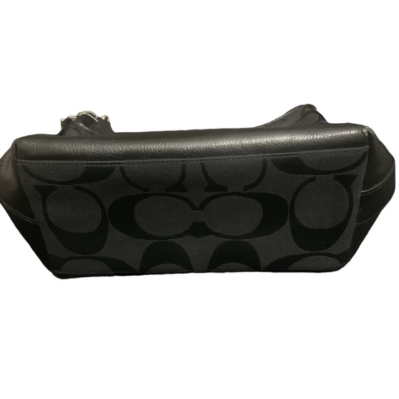 Coach Legacy Signature Black Duffle Bag - Picture 5 of 12